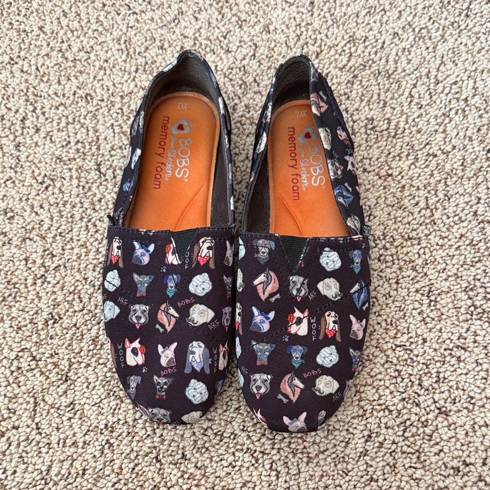 BOBS from Skechers Black Slip-On Flats with Multicolor Dog Print